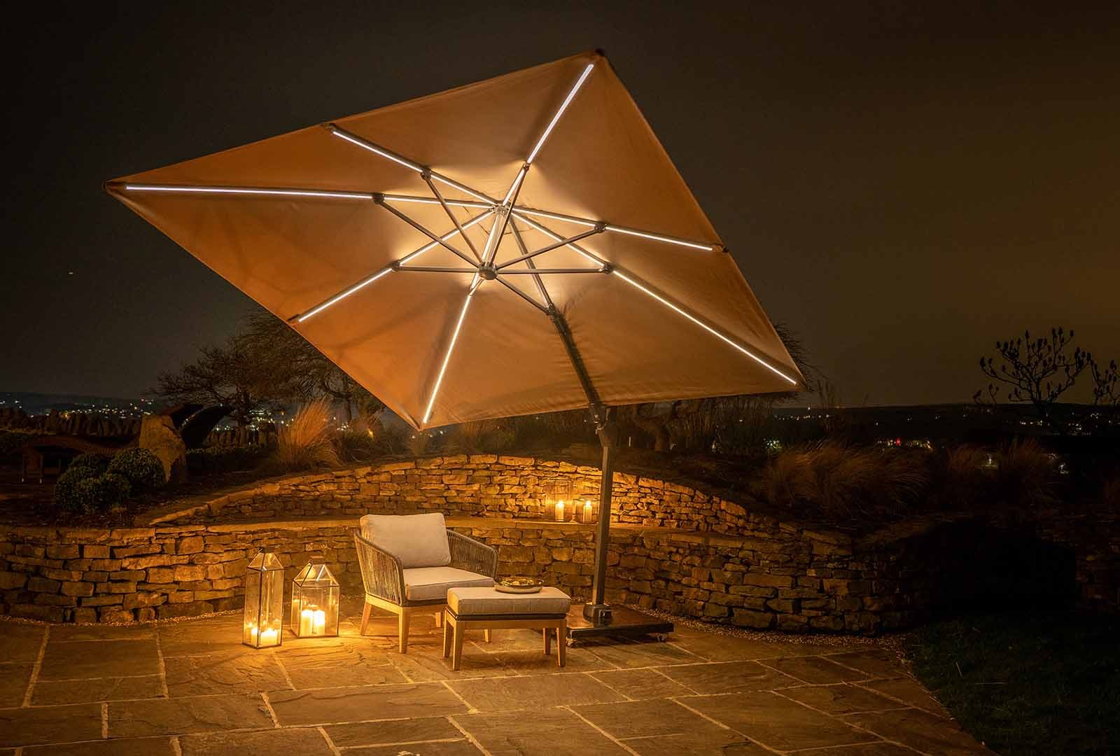 Pacific Lifestyle Glow Callington Free Arm Square Parasol