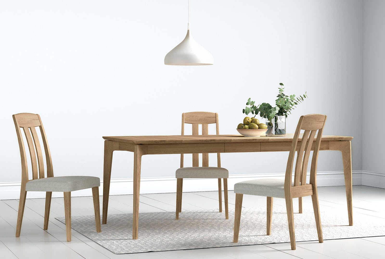 Highland Dining Table & Chairs