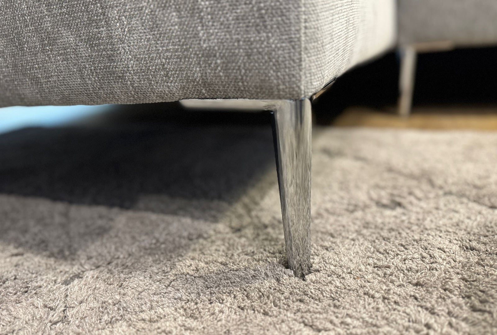 Whitemeadow Lucciano - Small Corner Group