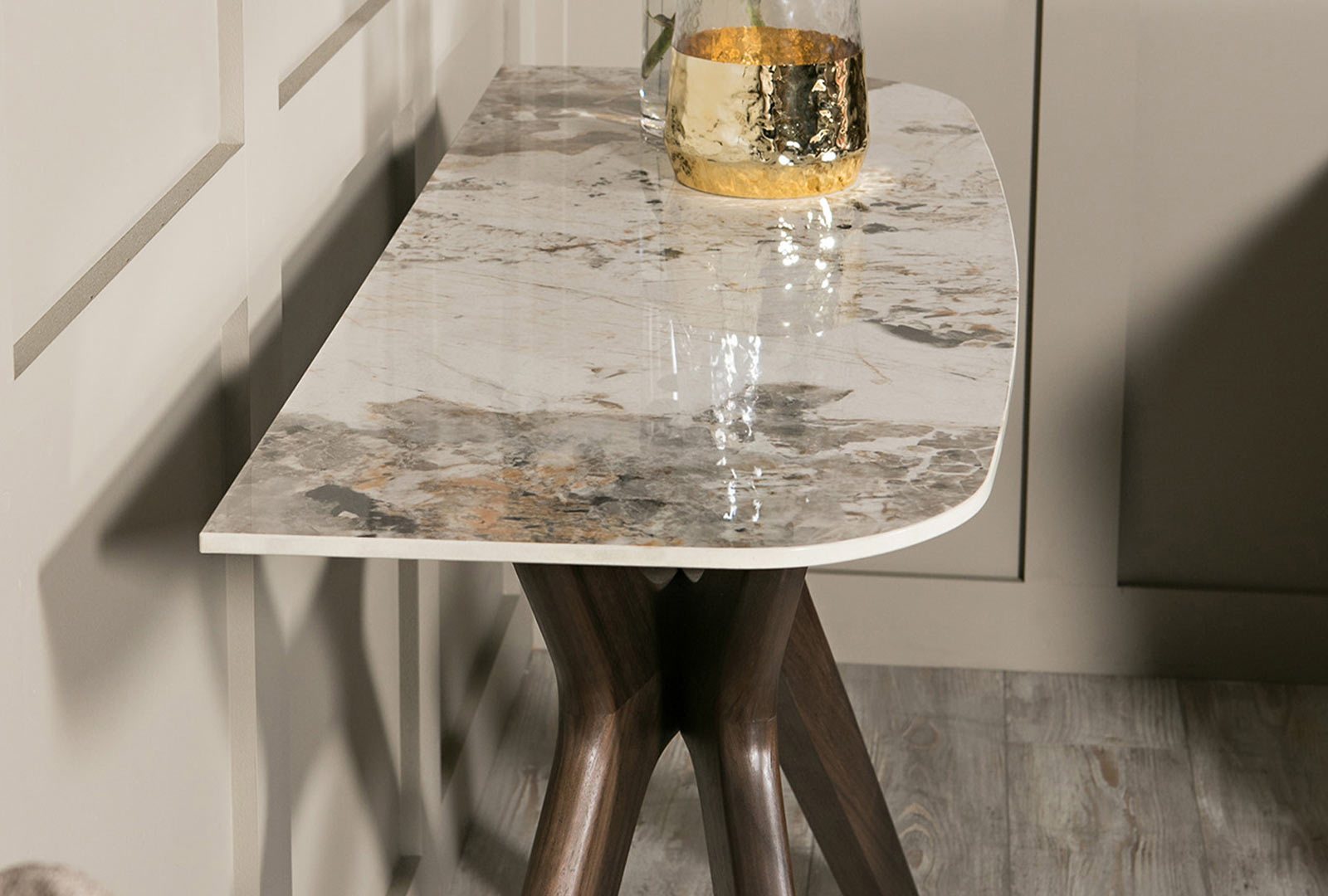 Vida Living Arcadia - Console Table
