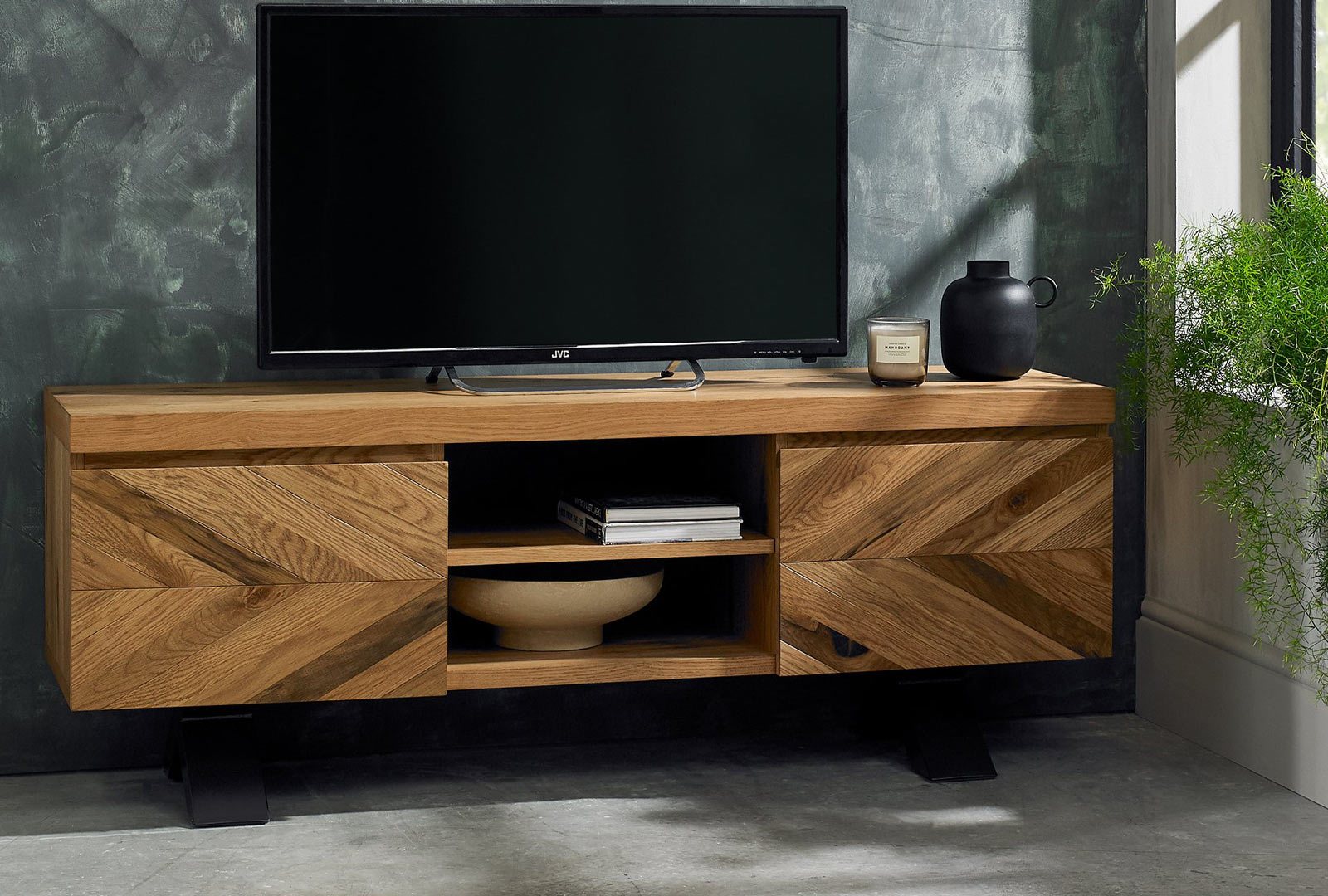 Eclipse Entertainment Unit - Rustic Oak