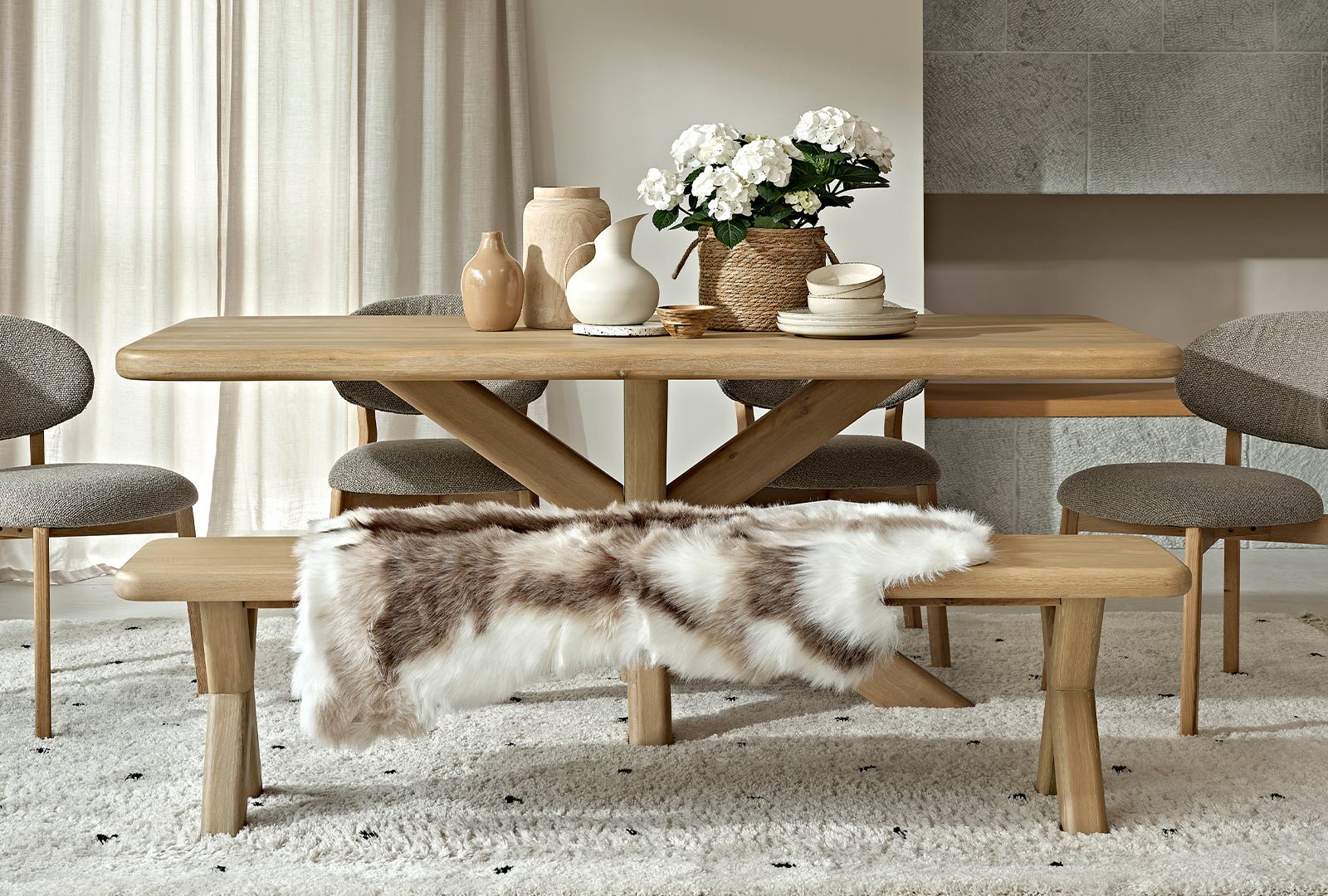 Baker Furniture Finsbury - Dining Bench