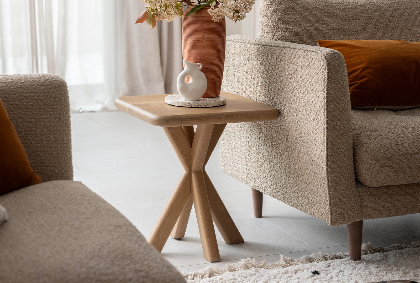 Baker Furniture Finsbury - Lamp Table