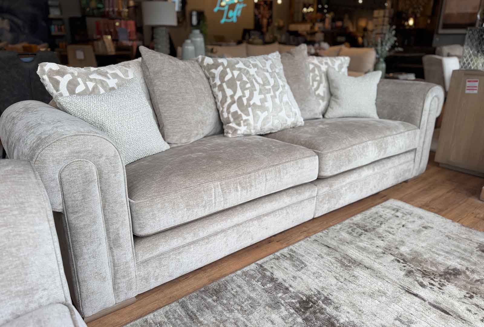 Whitemeadow Zenon - Extra Large Sofa