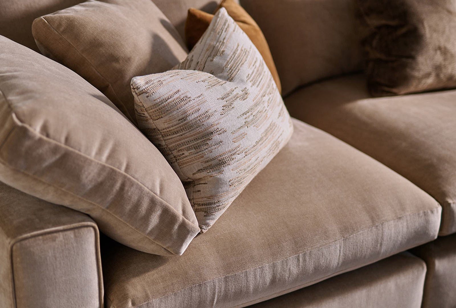 Westbridge Edisford - Lumbar Cushion