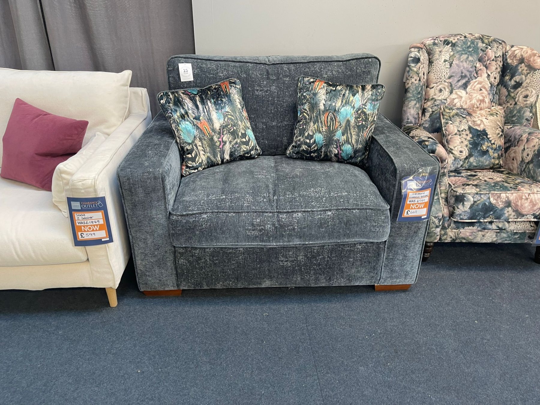 Clearance Cleveland Loveseat Sofa Bed