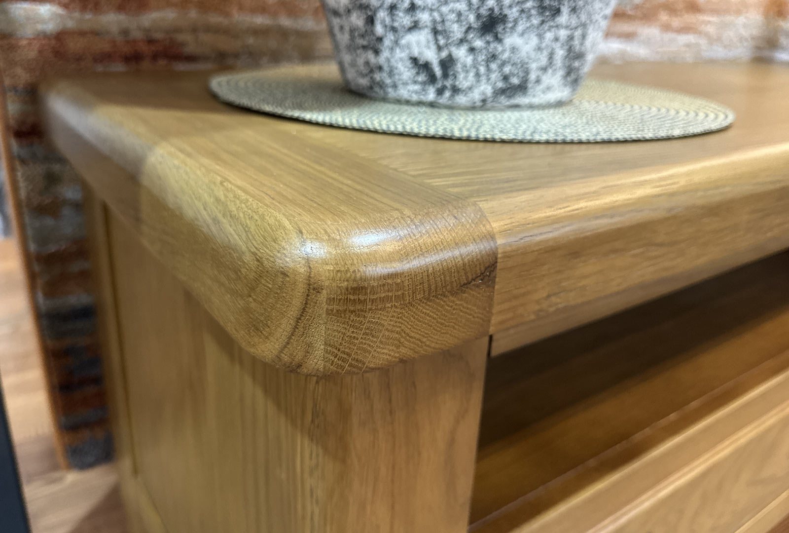 IFD Hapton - Large TV Unit