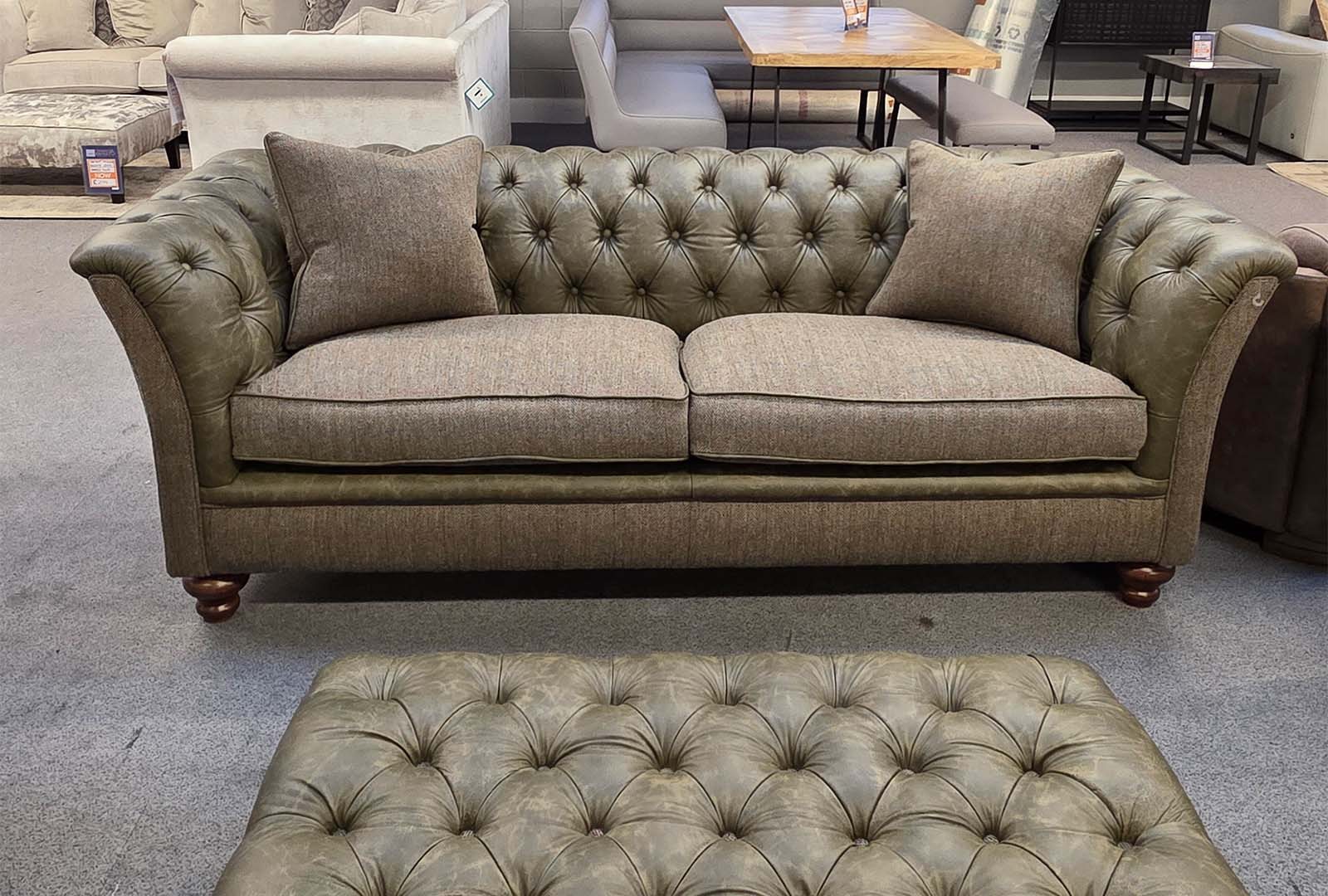 Clearance Gosford Medium Sofa
