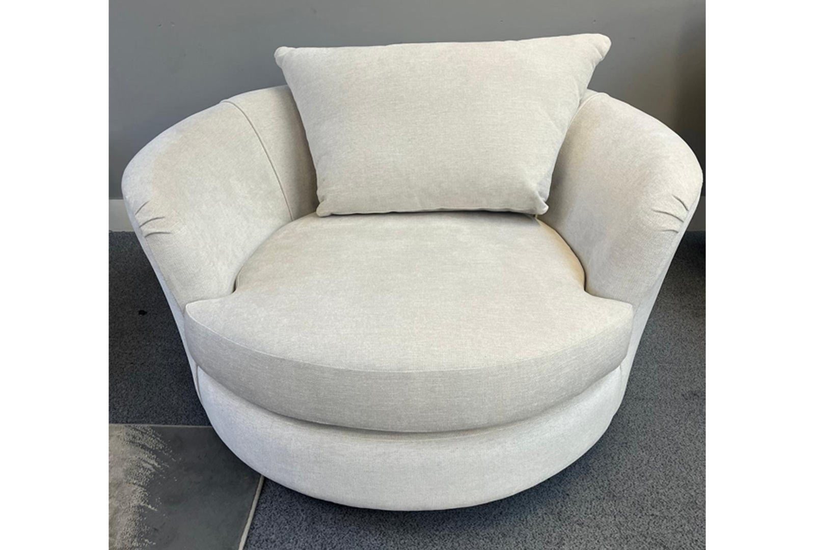 Clearance Moretti Midi Swivel Chair