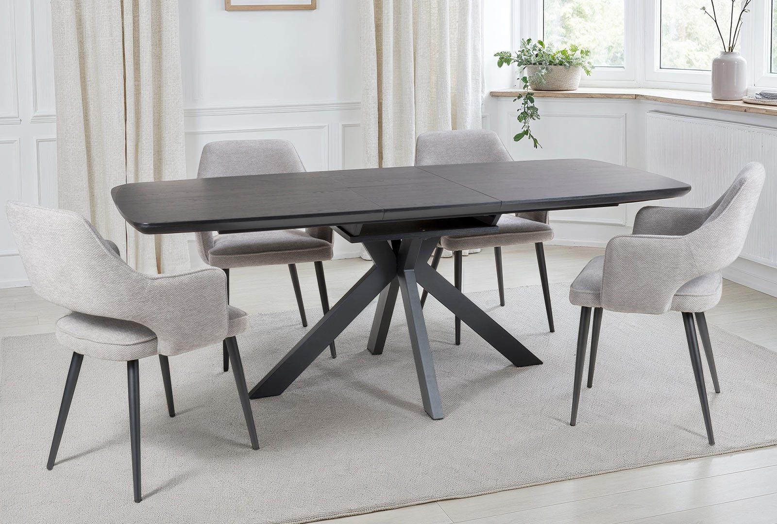 Furniture Link Braxton - Extending Rectangular Dining Table