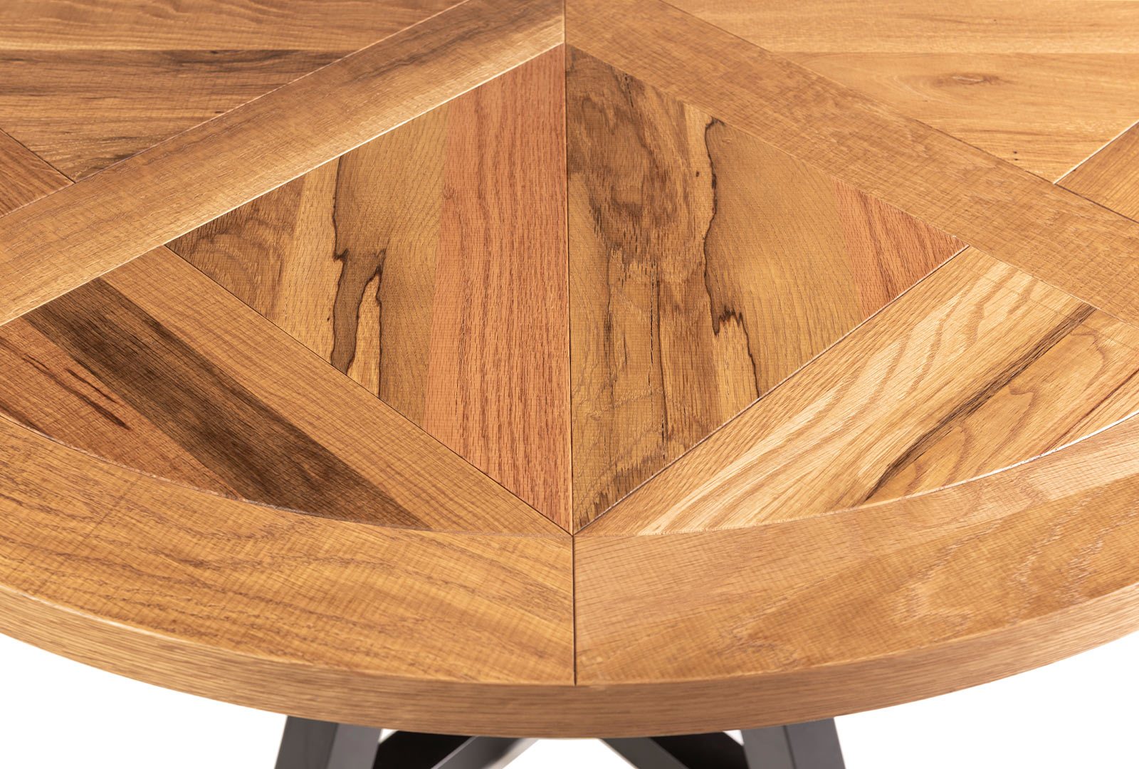 Bentley Designs (UK) Ltd Ingot - Round Dining Table