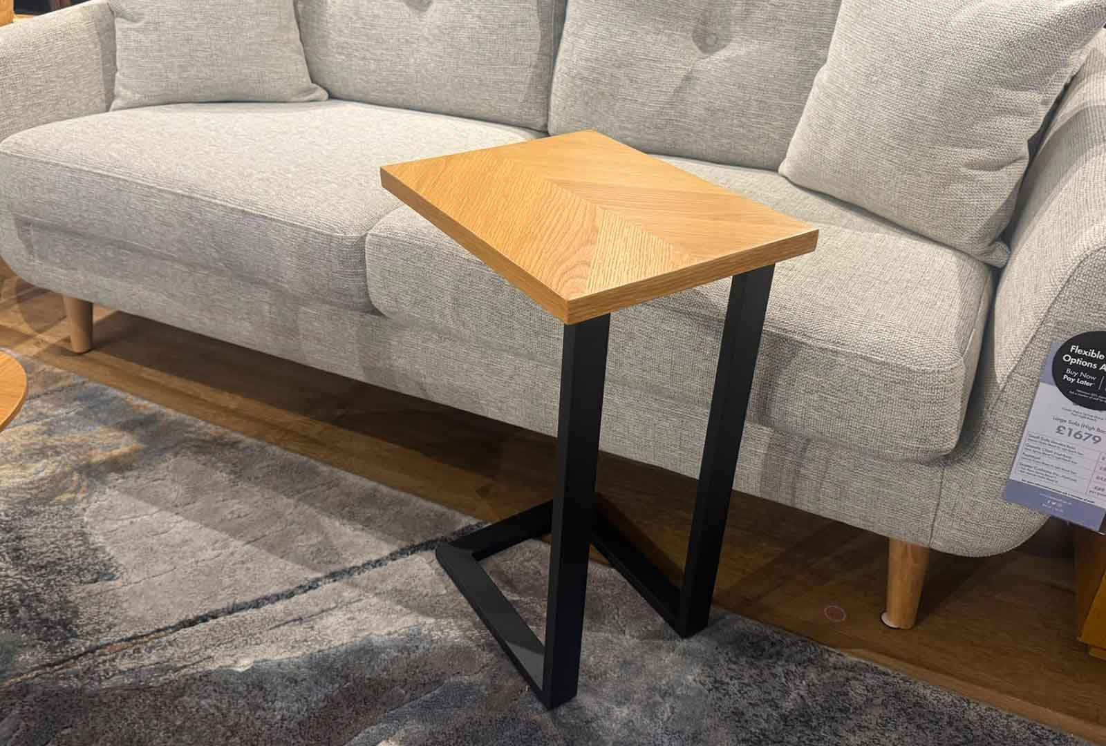 Clearance Villa Sofa Table