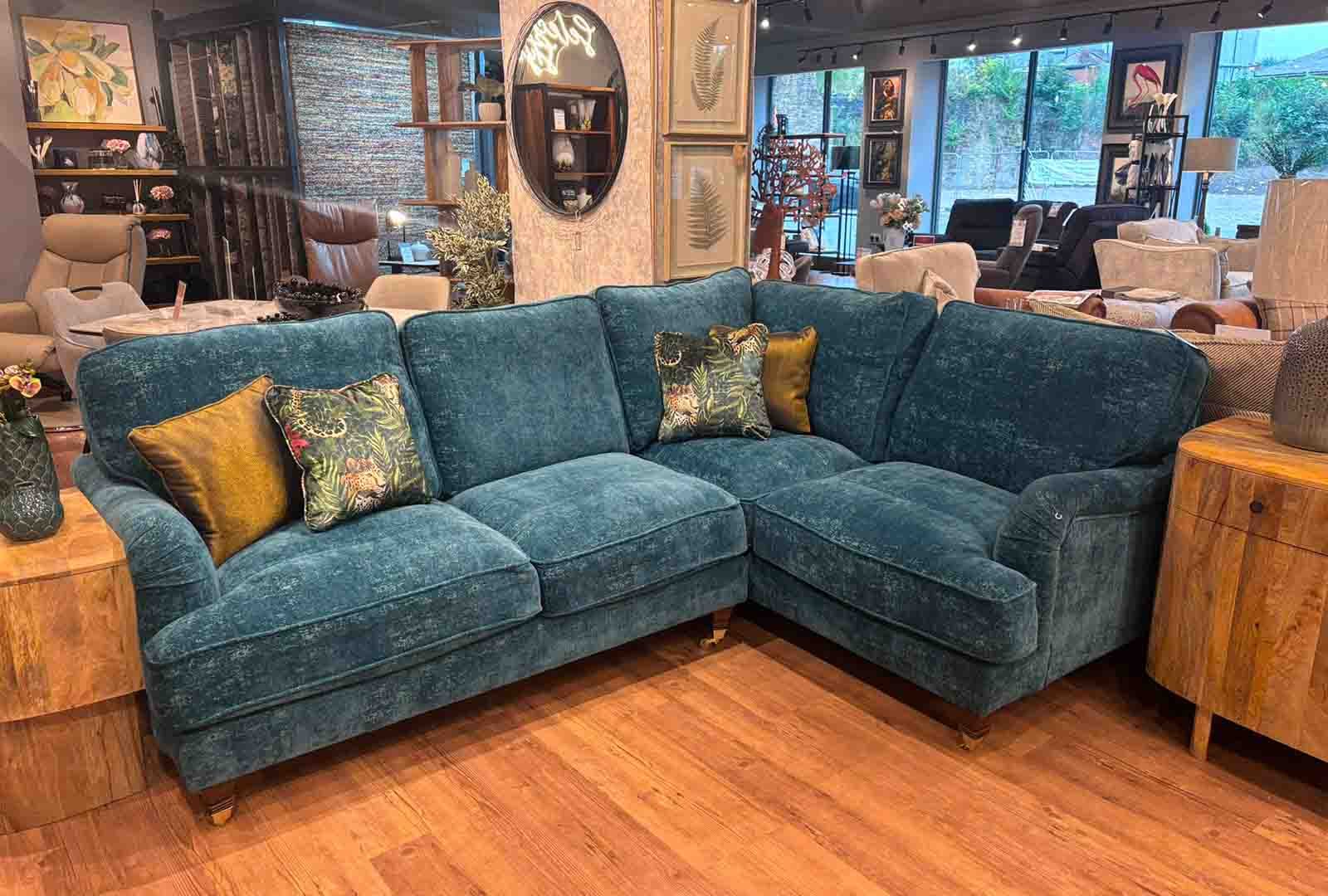 Bethie Bundle - Corner Group, Standard Chair, & Footstool