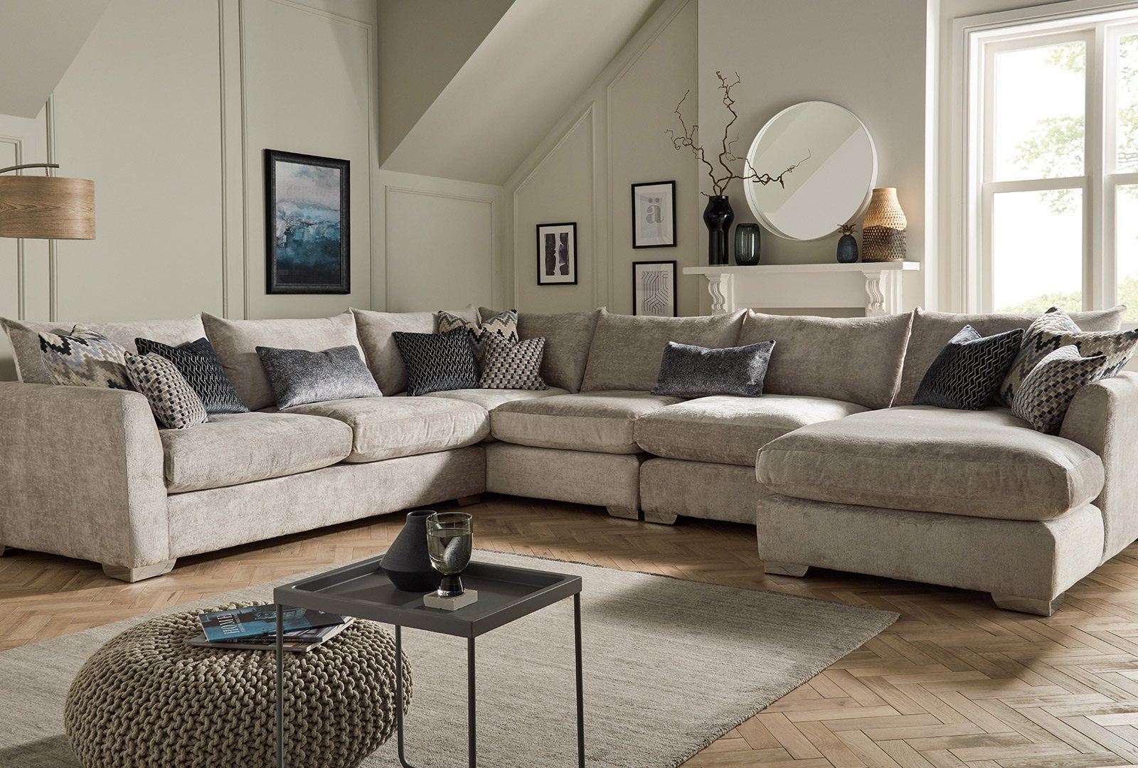 Moretti XL U Shape Corner Chaise Group