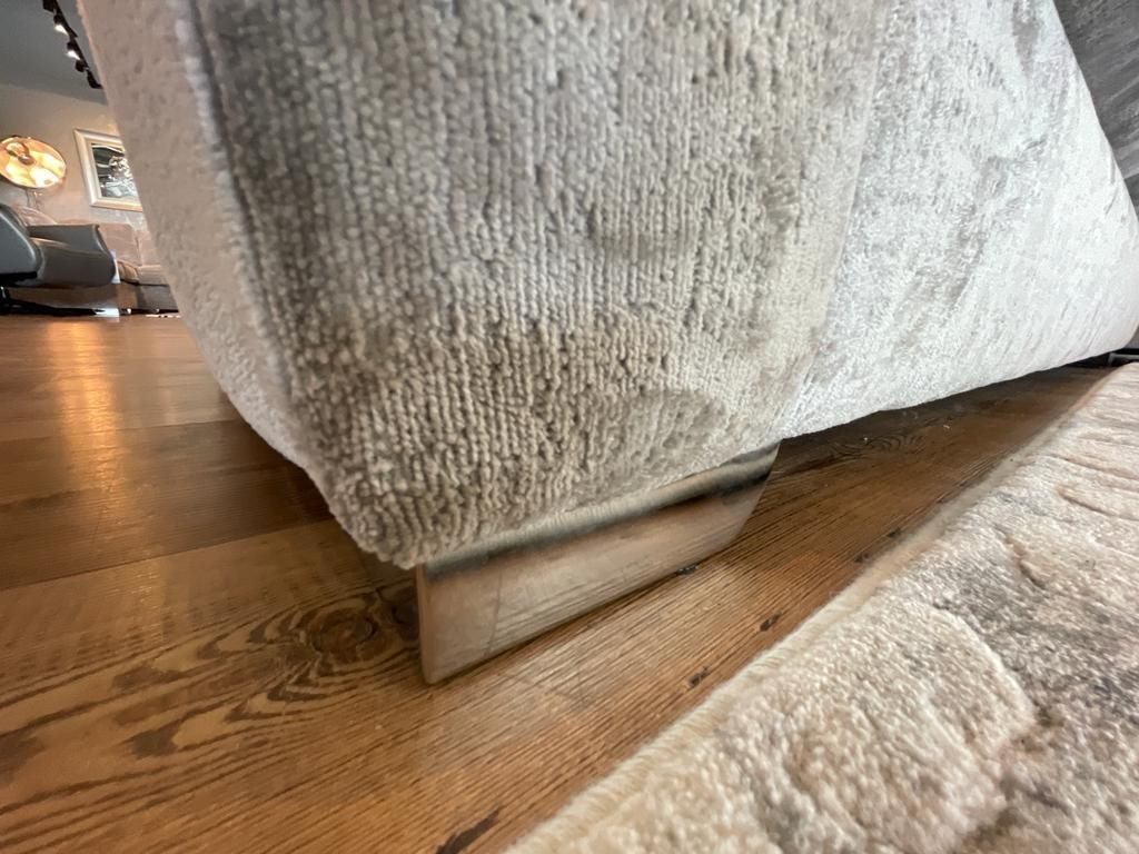 Moretti XL U Corner Chaise Group - Shop Floor Feet