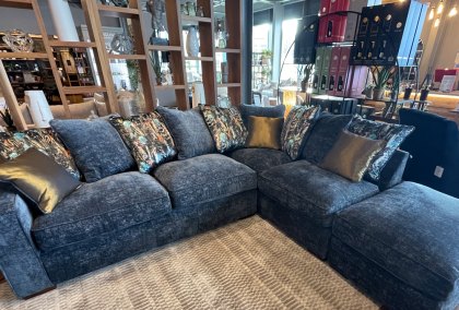 Cleveland Corner Chaise Group inc Sofabed