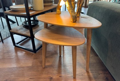 Villa Nest of Tables
