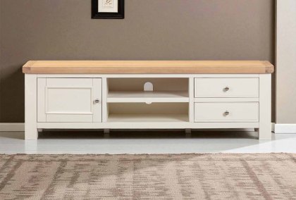 Wilpshire - Large TV Unit Wilpshire - Large TV Unit