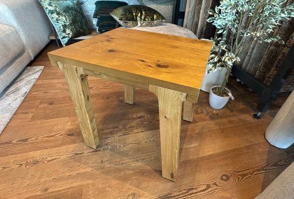 Quinn Side Table