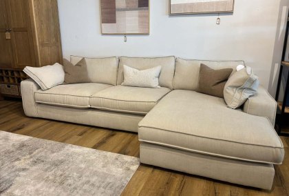 Arena Chaise Sofa