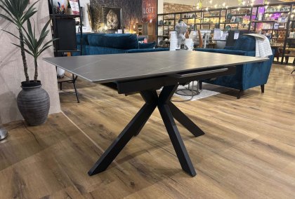 Lannick Bundle - Extending Table & Astley Chairs