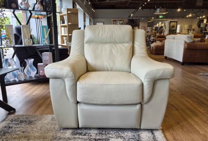 Cosenza Bundle - 2.5 Seater, Armchair, and Ottoman Cosenza Bundle - 2.5 Seater, Armchair, and Ottoman