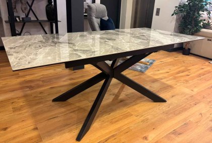 Austin Extending Dining Table Austin Extending Dining Table