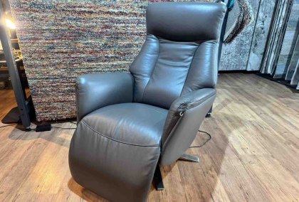 Hollister Swivel Chair Hollister Swivel Chair