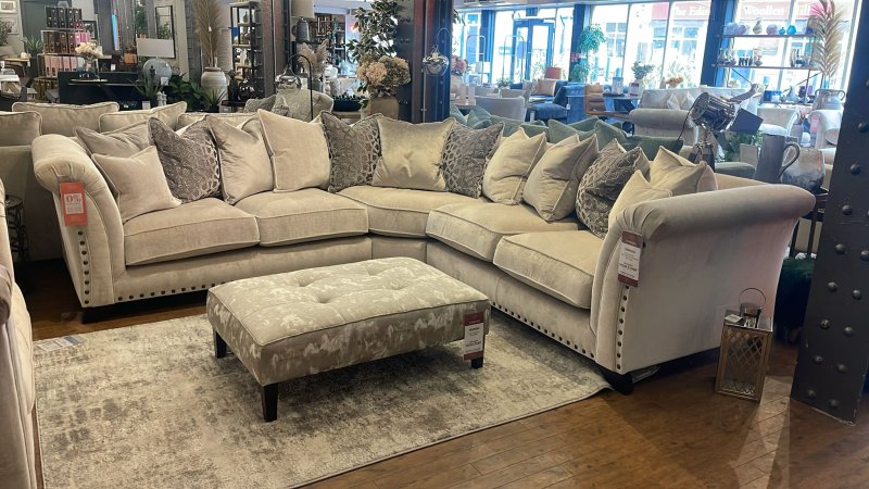 Clearance Venton XL Corner Group