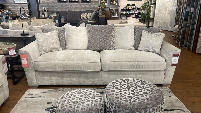 Clearance Wickham 4 Seater