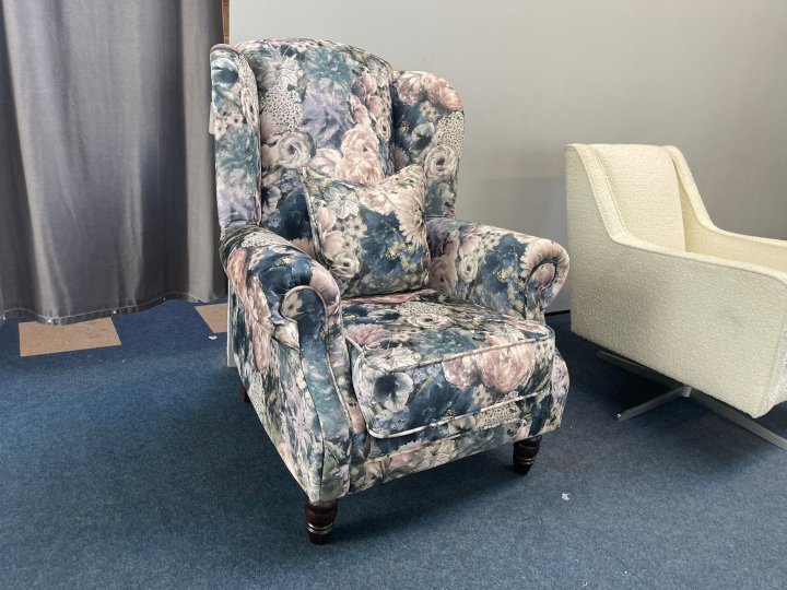 Clearance Francis Wing Chair