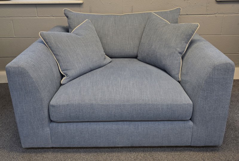 Clearance Grove Cuddler