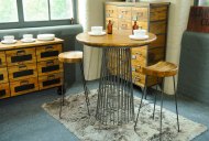 Rescate Birdcage Bar Table & Tractor Seat Bar Stools