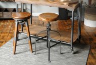 Rescate Swivel Stool & Dentist Stool