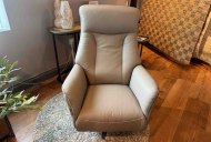 Clearance Hollister Chair